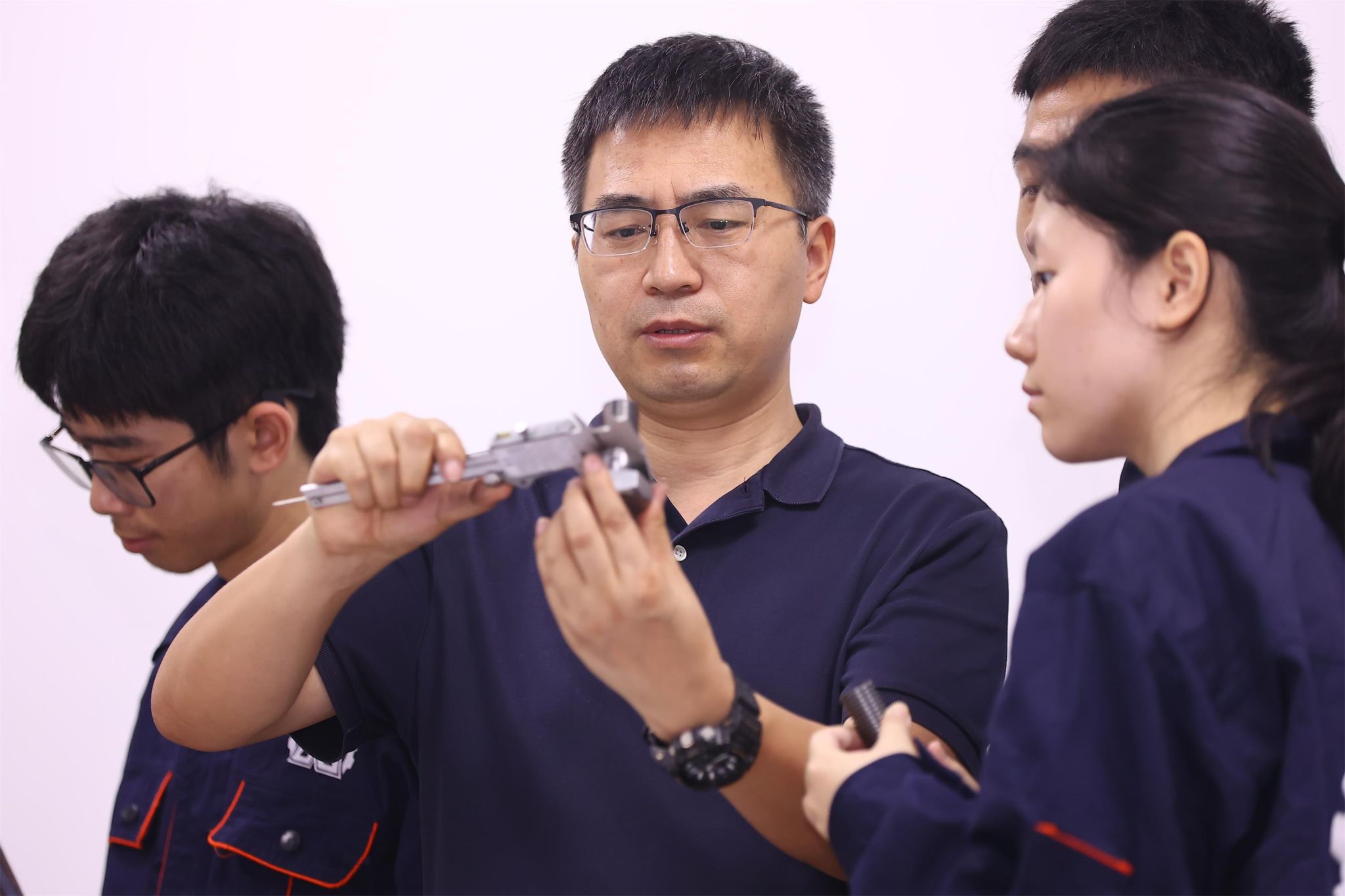 校友总会会长叶志锋